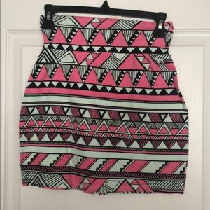Victoria’s Secret Cotton Aztec Mini Skirt! Sz Med